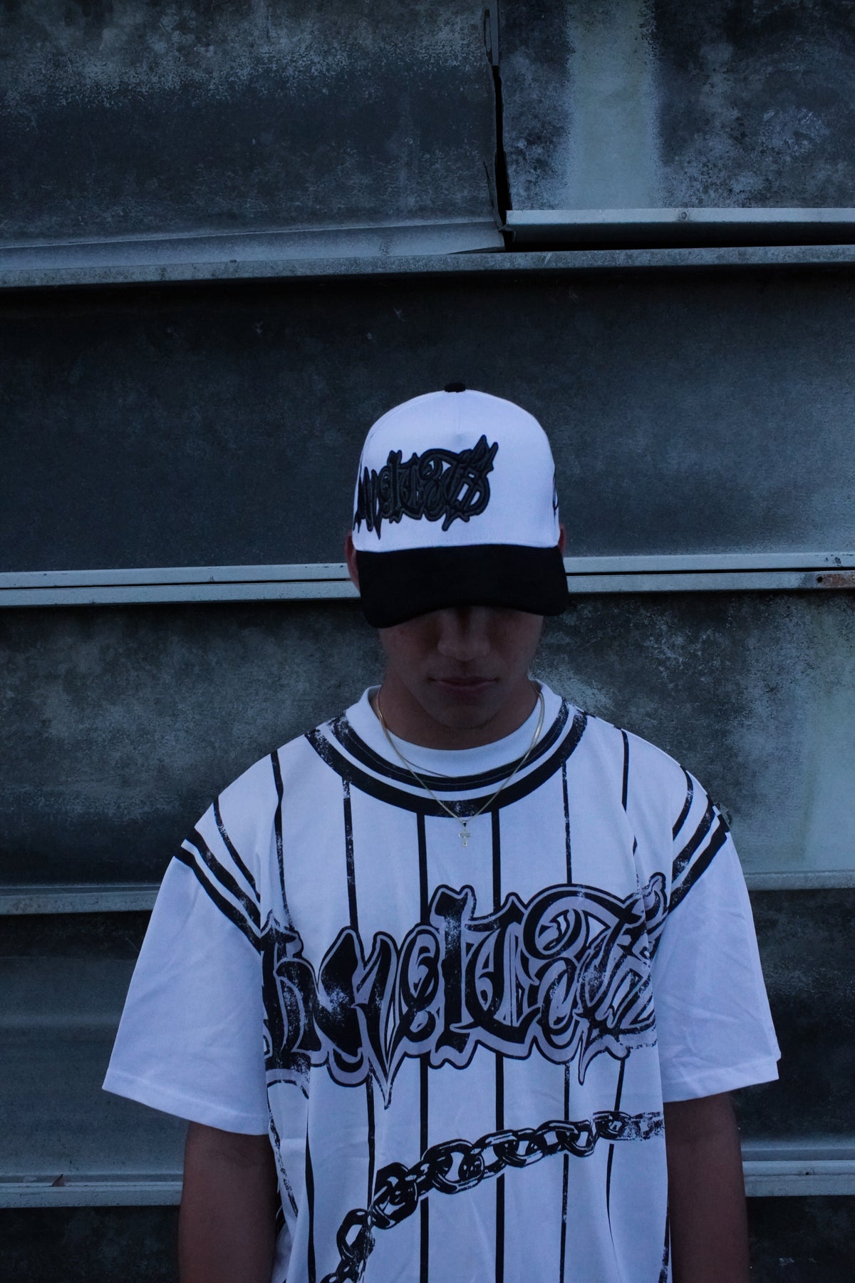BW HAT